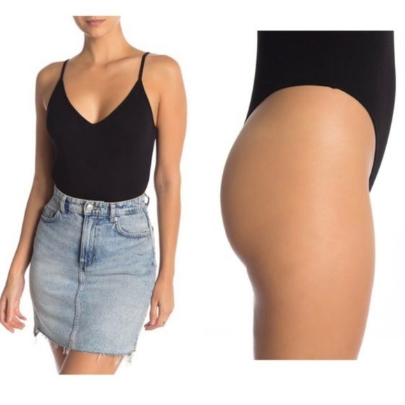 Bnwt BP Ribbed V neck Bodysuit from Nordstrom - Picture 4 of 12